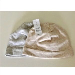 Old Navy cotton caps NWT. 6-12 months.
